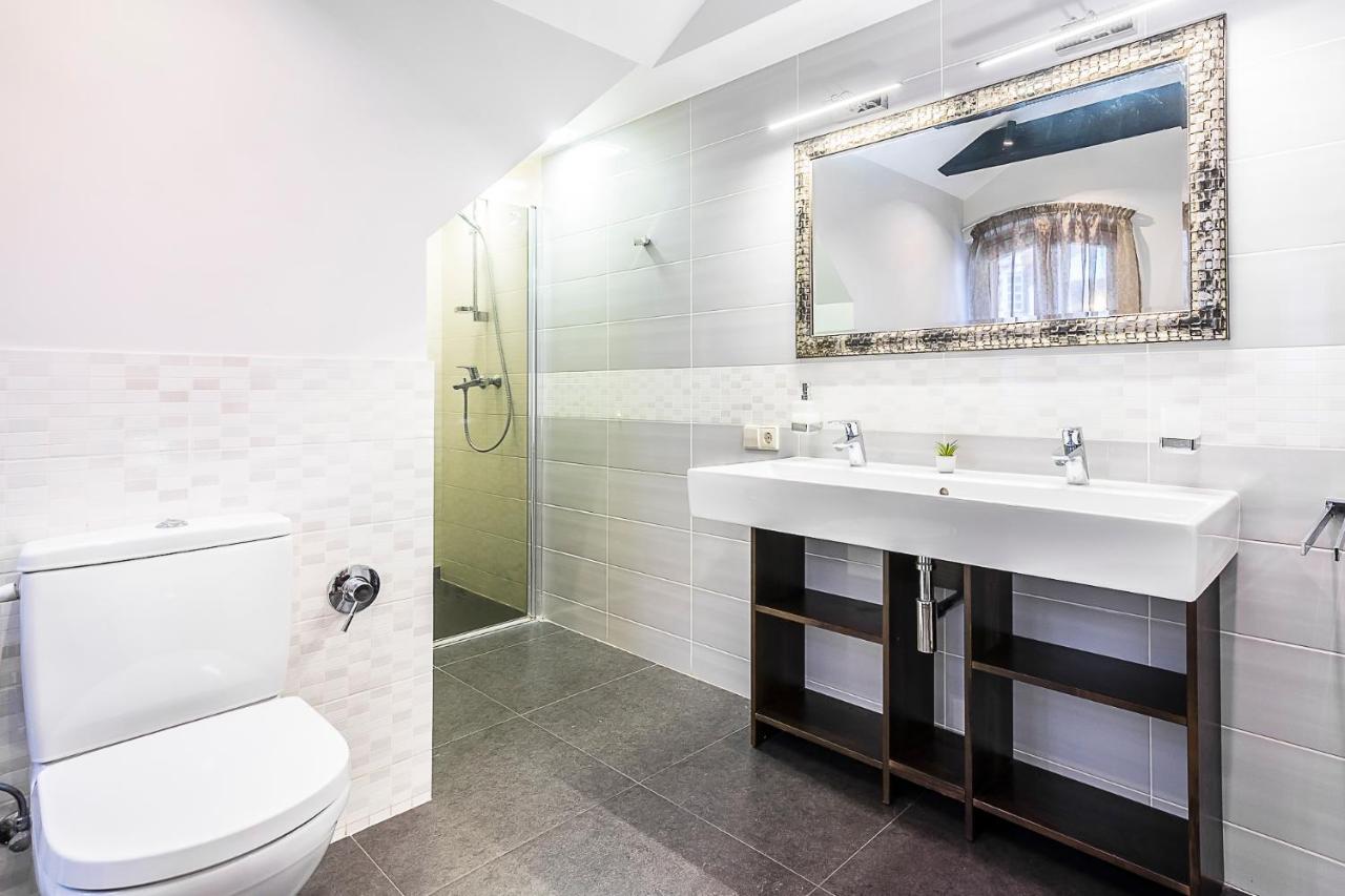 Winwinstay Apartments In Heart Of Old Town ريغا المظهر الخارجي الصورة