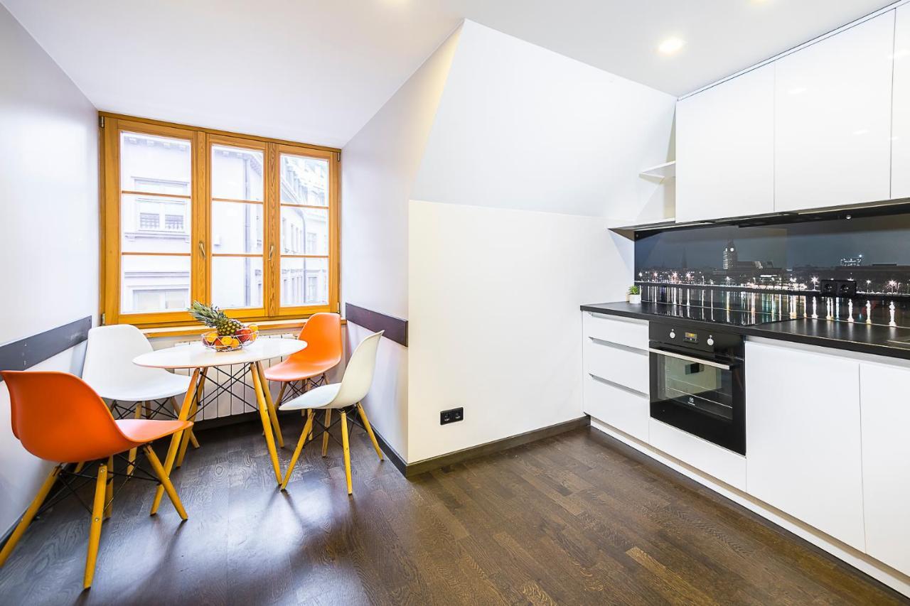 Winwinstay Apartments In Heart Of Old Town ريغا المظهر الخارجي الصورة