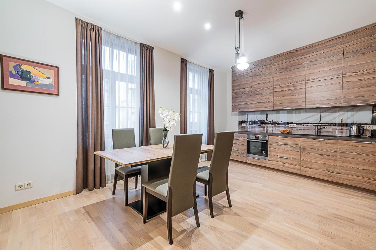 Winwinstay Apartments In Heart Of Old Town ريغا المظهر الخارجي الصورة