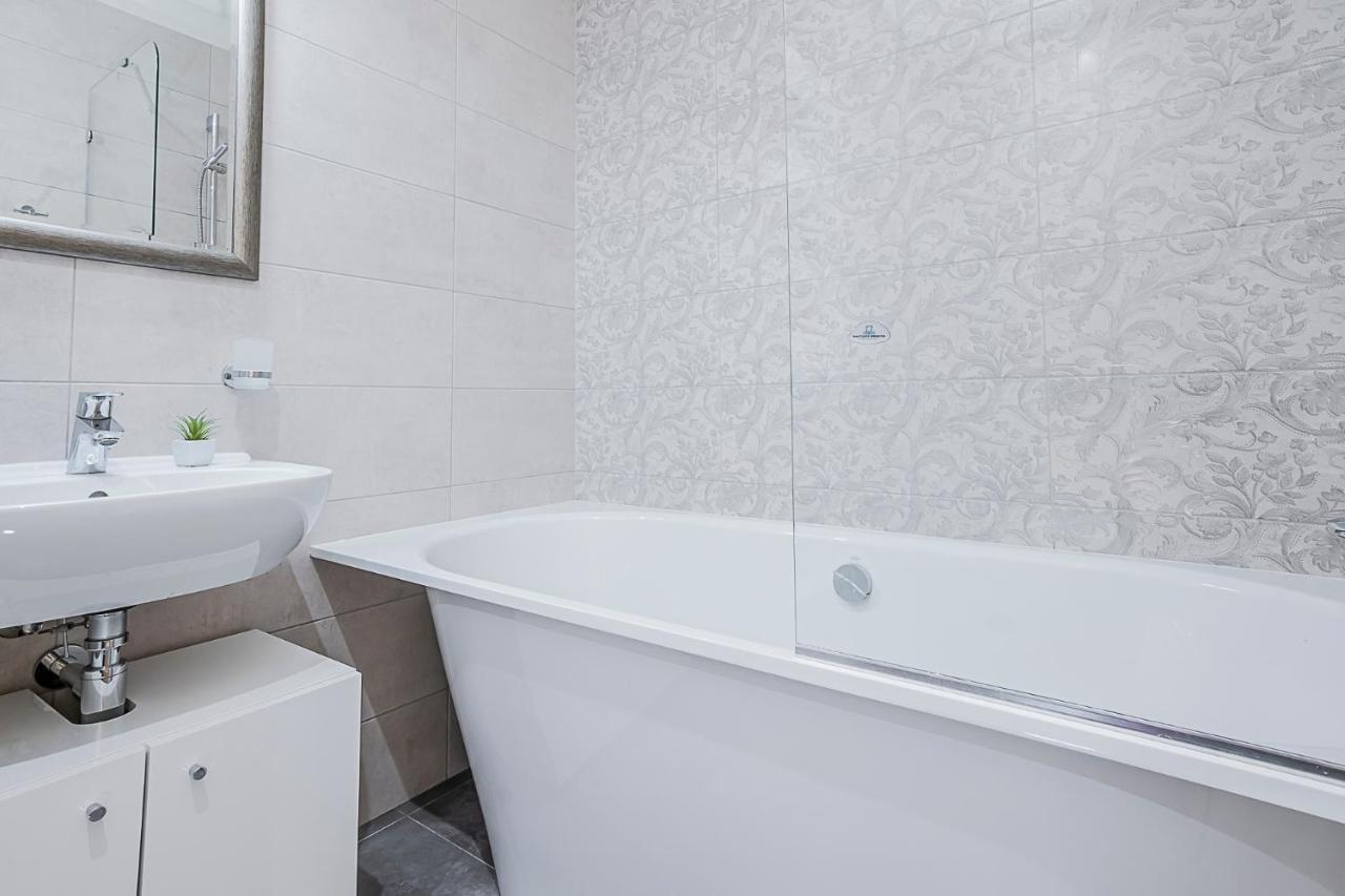 Winwinstay Apartments In Heart Of Old Town ريغا المظهر الخارجي الصورة
